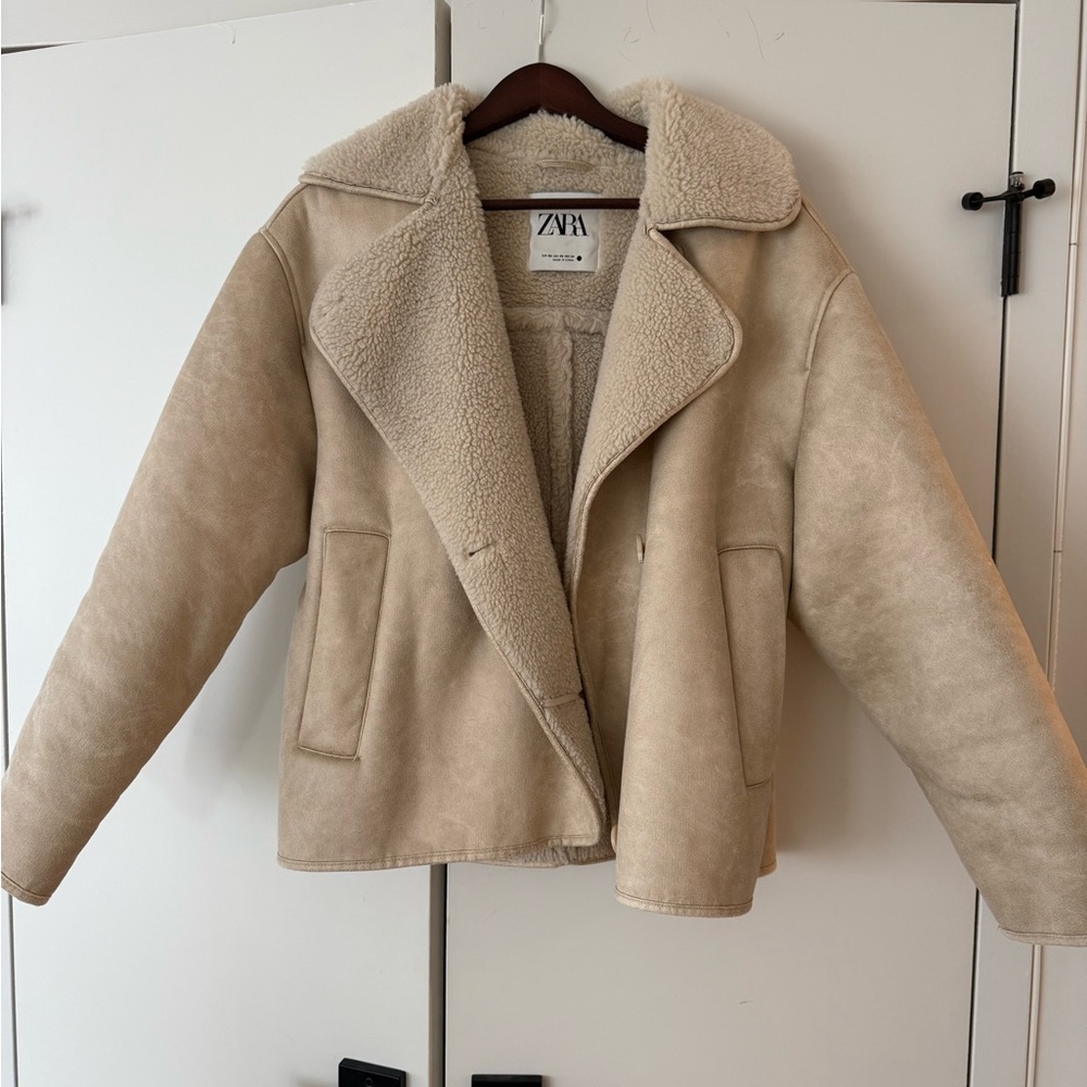 Zara Women's Cream Teddy Jacket